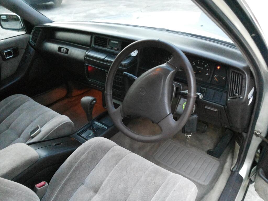 Toyota Crown RS 92 Restorasi dengan Genuine Parts Toyota