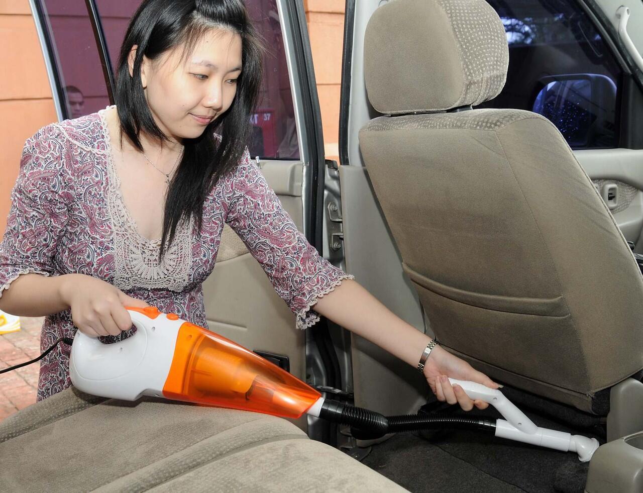 Alat-alat Sederhana Buat Nyuci Mobil Sendiri di Rumah
