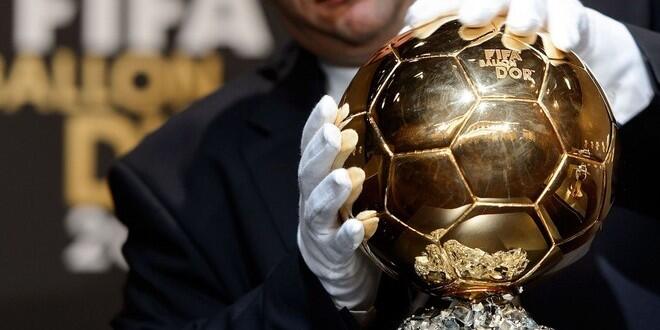 10 Pemain Legenda Modern yang Tak Pernah Menang FIFA Ballon d’Or