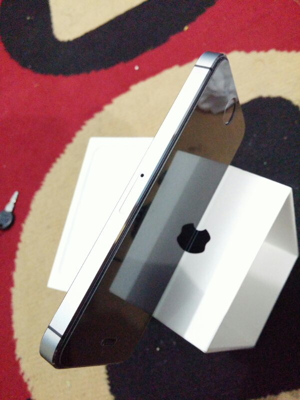 iPhone 5s 16 gb black mulus fullset ori