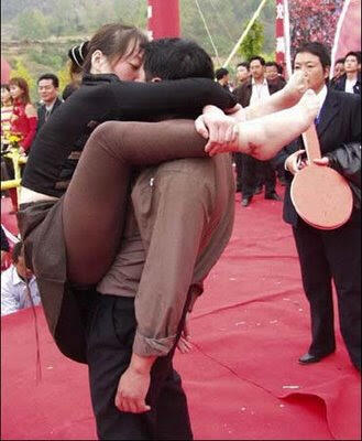 LOMBA CIUMAN DI CINA &lt;&lt; MESUMERS ... MASUK GAN !!!