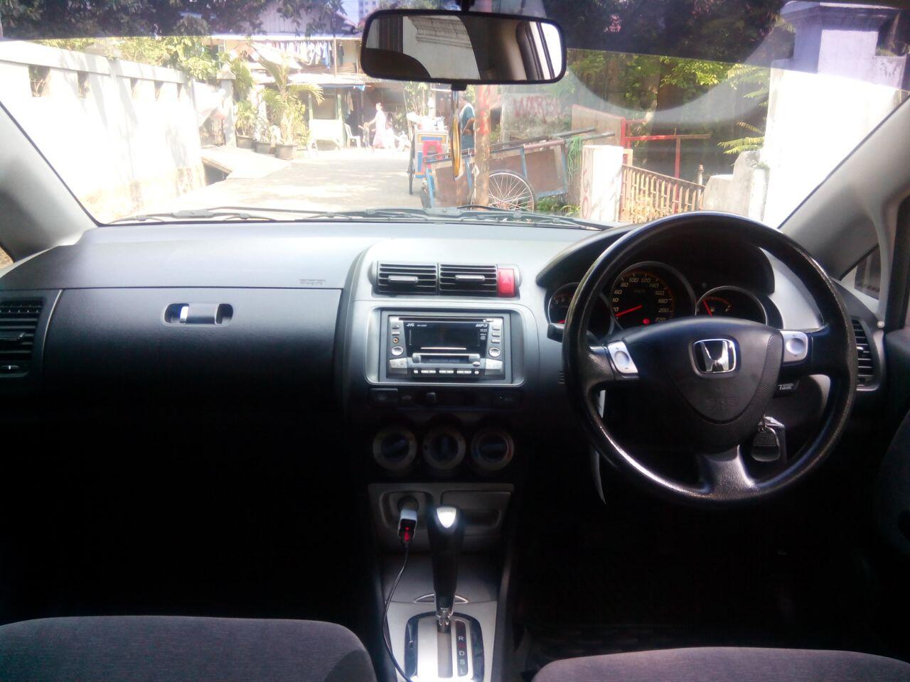 DIjual Honda City VTEC AT Silver Metalik 2005/2006 Sangat Bagus