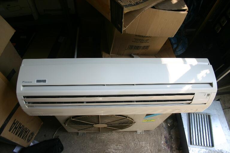 Terjual AC 2Pk merk DAIKIN super murah ajah  KASKUS