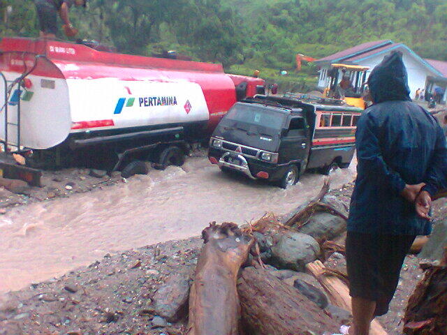 situasi banjir aceh pantai barat dan gayo lues