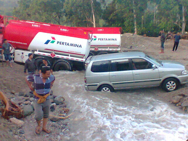 situasi banjir aceh pantai barat dan gayo lues