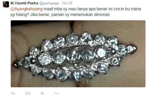 Cincin Iriana Jokowi Ditemukan di Monas. Pencitraan juga ??