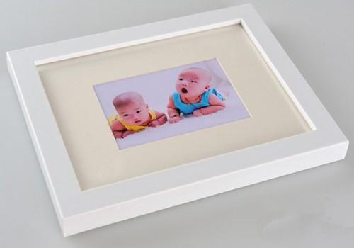 Scrapbook Frames and Photo Frames