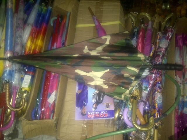 Jual PUSAT GROSIR MACAMMACAM PAYUNG MURAH SURABAYA!!!!!  KASKUS