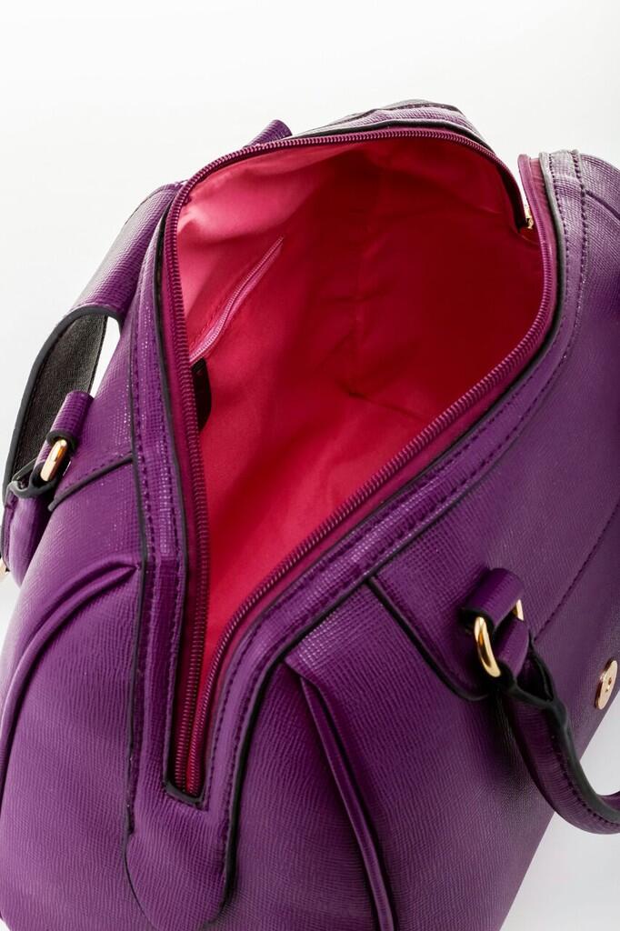 Terjual Tas Wanita / Tas Cewek Charles & Keith - Model Cantik & Anggun