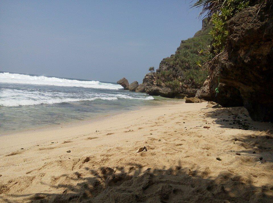 Pantai Ngobaran,'si Cantik' Yang Tersembunyi 