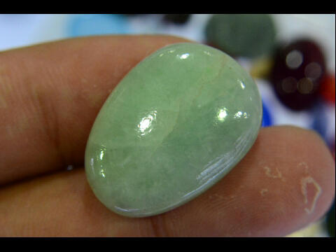 Lelang Batu Permata Tersedia 69 Item High quality Tutup 9-11-2014 jam 22:05