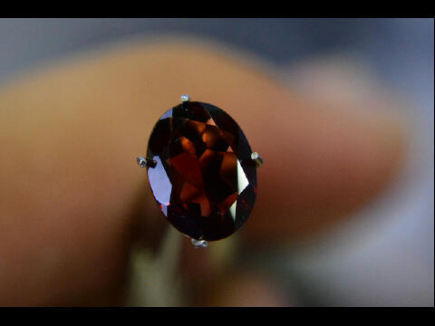 Lelang Batu Permata Tersedia 69 Item High quality Tutup 9-11-2014 jam 22:05