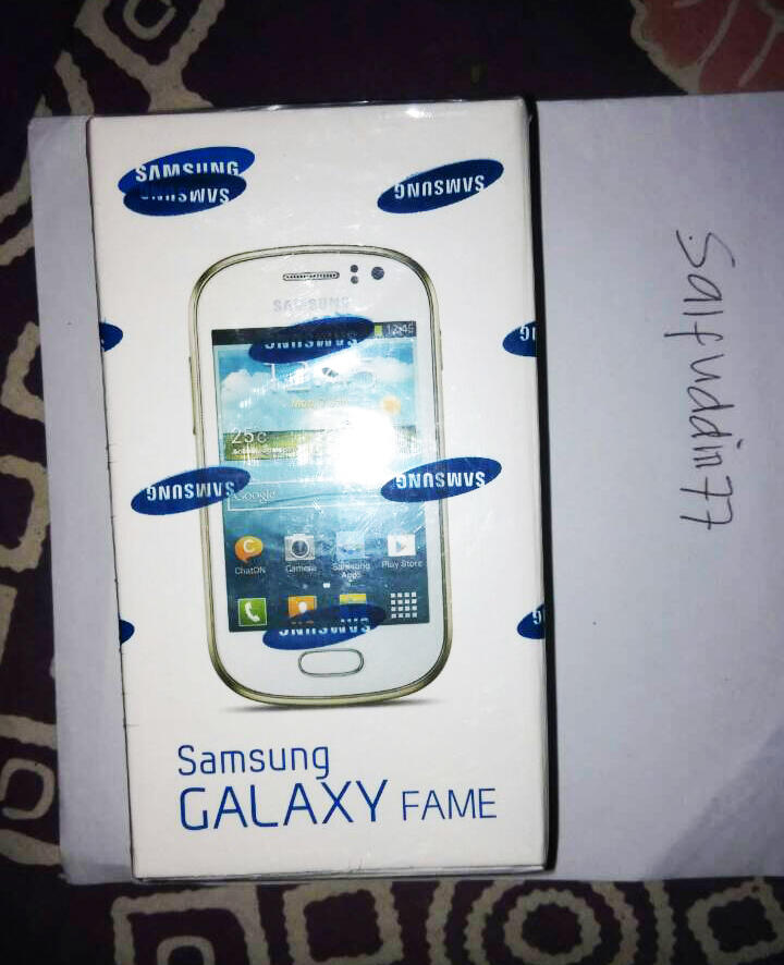 Samsung galaxy fame New - BNIB