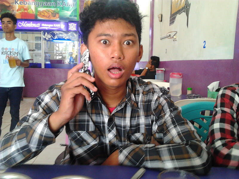 Awas! 7 Hal yang ngga boleh diganggu pas lagi makan