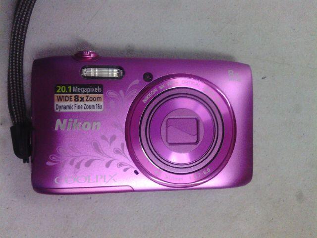 Nikon coolpix s3600