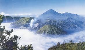 Wisata Gunung Terindah Di Indonesia