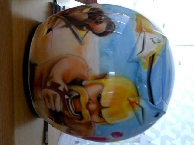 MENERIMA JASA AIRBRUSH MOTOR,HELM,GITAR LISTRIK KOTA HARAPAN INDAH BEKASI