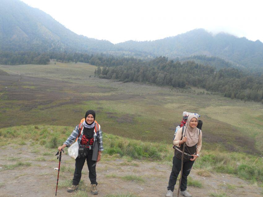 12 Hal yang Jangan Pernah Kamu Lakukan Saat Mendaki Puncak Mahameru