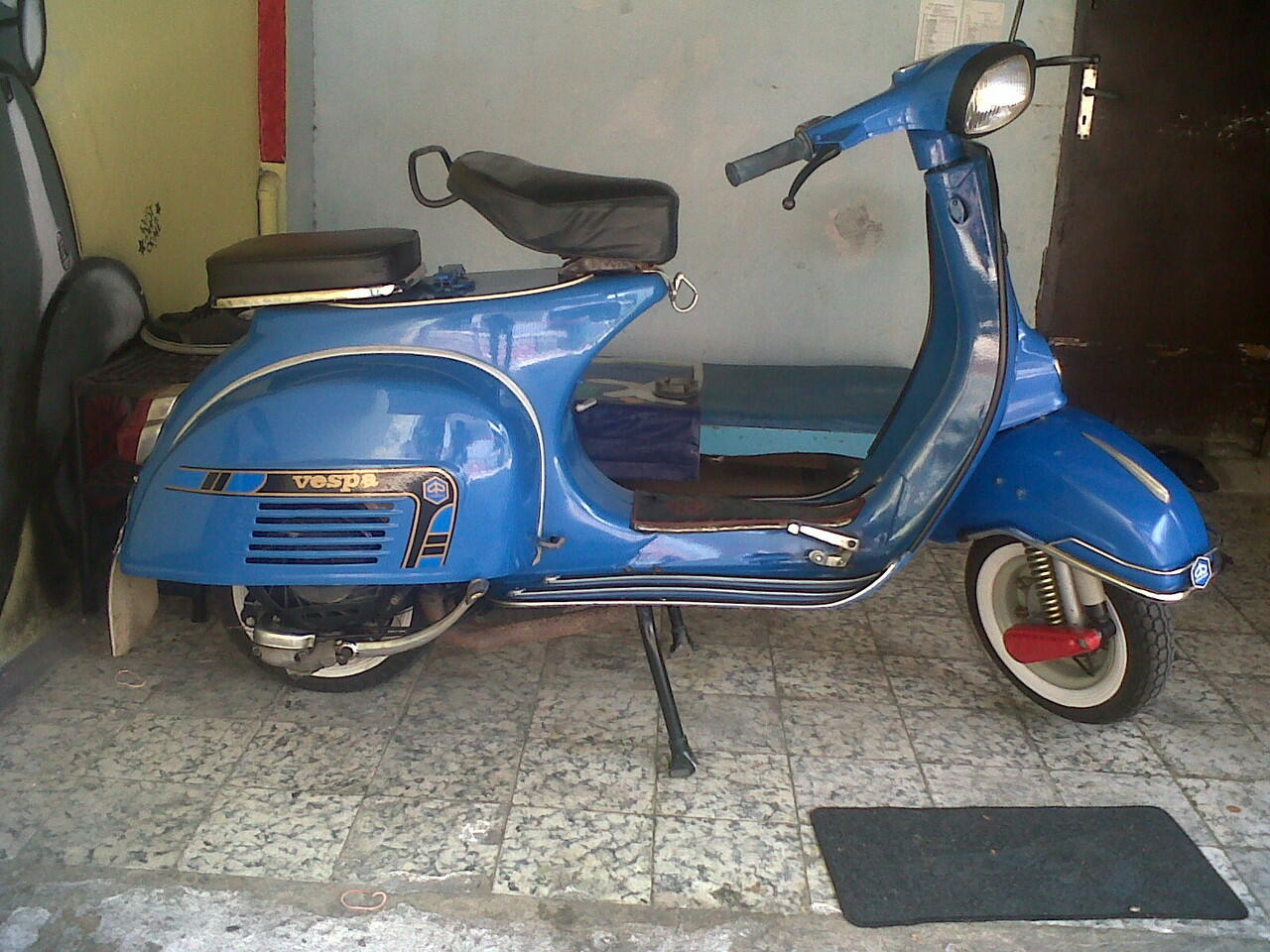 Terjual WTS Vespa Super 74 Mulus murah | KASKUS