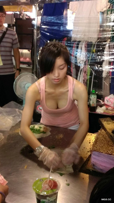 &#91;No FPI, No Ahok&#93; PICS SEJUK!!! Sexy Ice Cream Girl in Taiwan