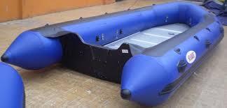 Promo Perahu Karet Seabee untuk mengatasi banjir.