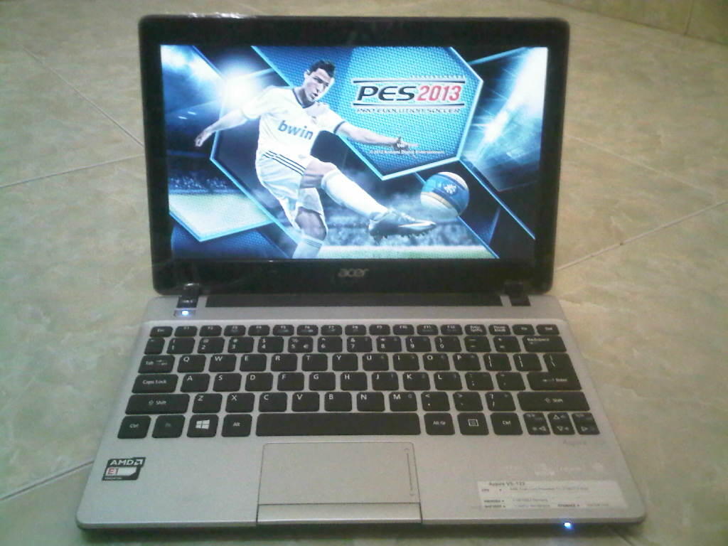 NETBOOK LIKE NEW SLIM RINGAN GAMING ACER V5-123 AMD E1-2100 HDD 500GB PALEMBANG