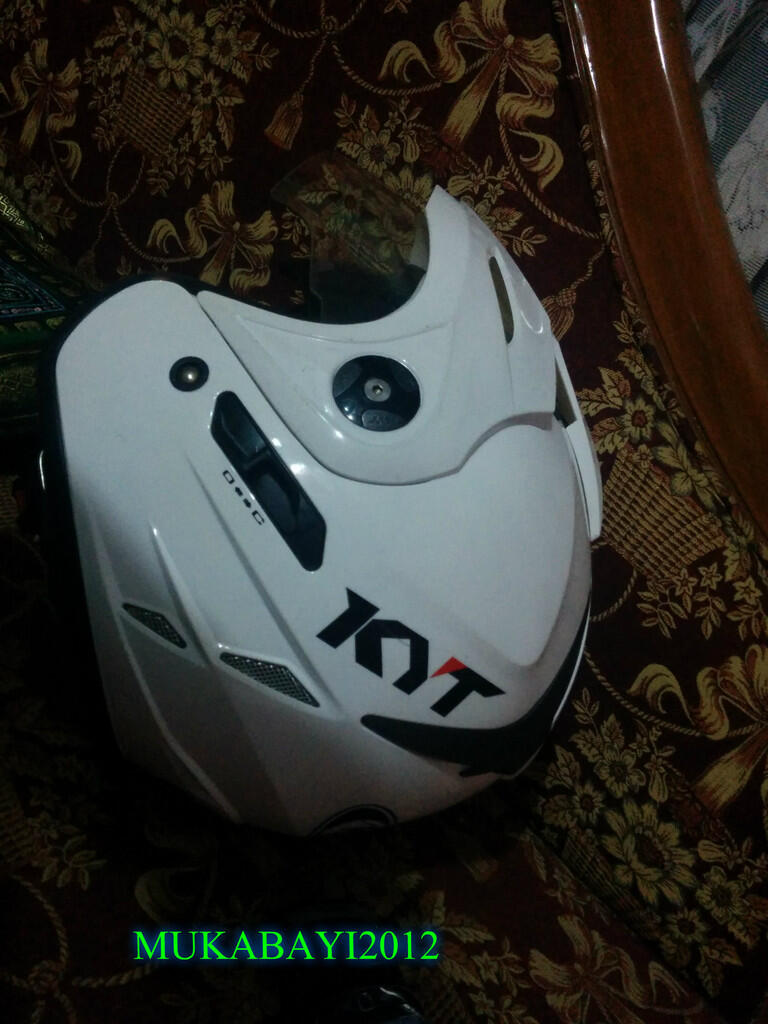 JUAL HELM KYT SEKEN2