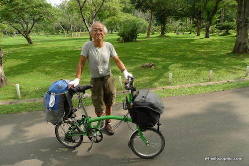 Sepeda Lipat (Folding Bicycles): Dahon, Brompton, Birdy 