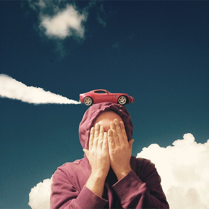 Gambar Kocak Orang Bermain Awan