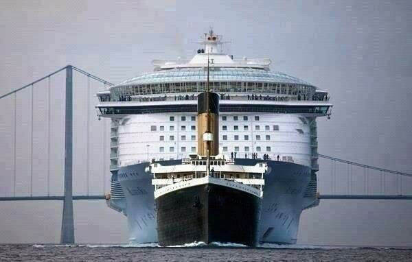 Ini Penampakan Titanic Jika Dsandingkan Kapal Pesiar Modern..