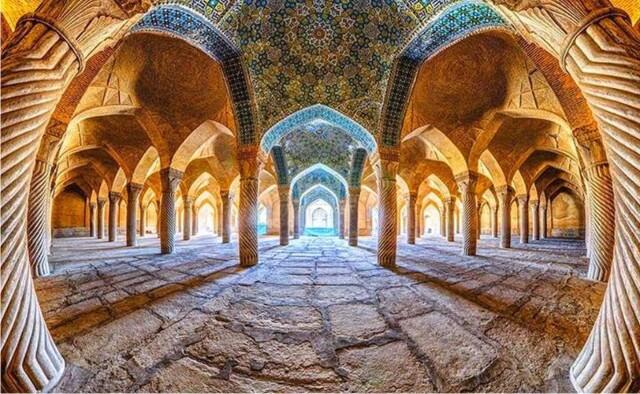 Masjid-Masjid Indah di Negara Iran
