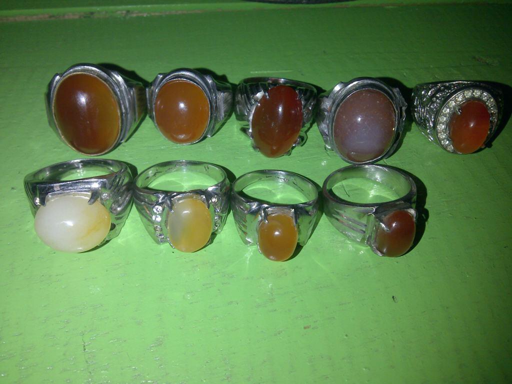 CINCIN BACAN OBI AMBON
