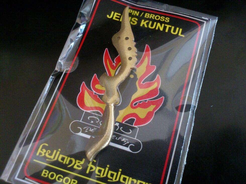 kalung, gantungan kunci, Pin Kujang Padjajaran cod bogor