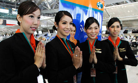 &#91;Fact!&#93; Yuk terbang bersama pramugari &quot;transgender&quot; maskapai PC Air Thailand