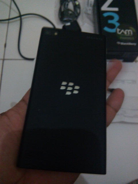 Terjual Blackberry Z3 Tam  KASKUS