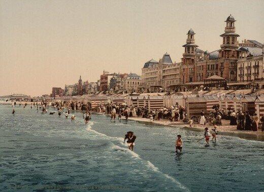 Pantai Tahun 1990 gan .. Monggo liat gan