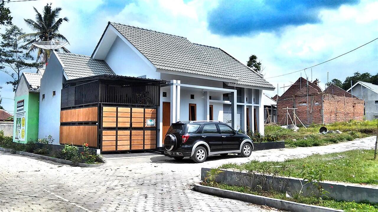 Terjual DIJUAL RUMAH LOKASI STRATEGIS DI TENGARAN KAB 