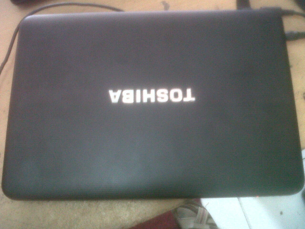Di jual murah laptop toshiba C800