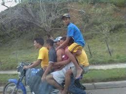 Bingung Ngerayain Tahun Baru ??? .. MASUK GAN !!!