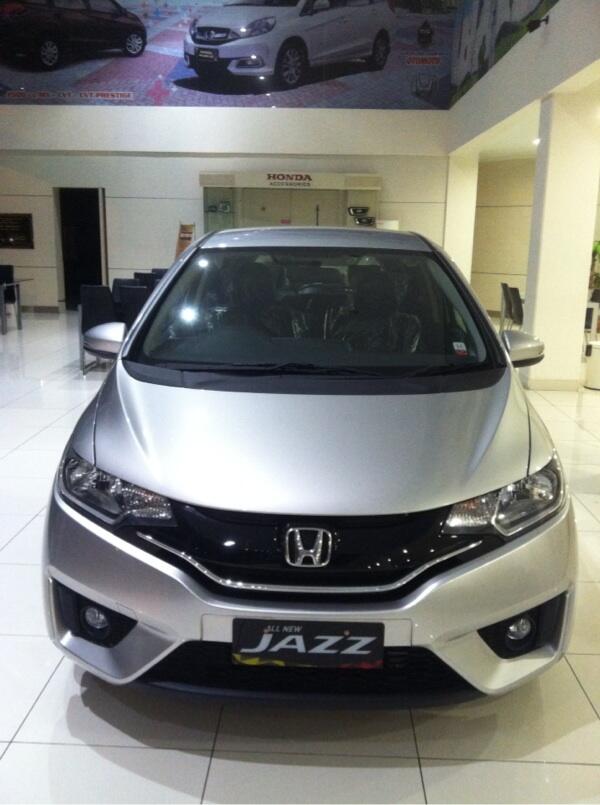 Honda new model jazz rs baru dp 52jt dibandung
