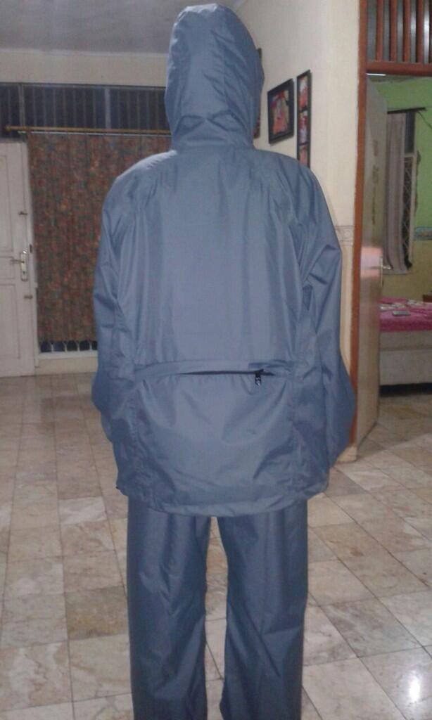 Jas Hujan Jack Wolfskin