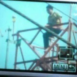 Loncat dari Tower Seluler, Siswa SMP Tewas Mengenaskan