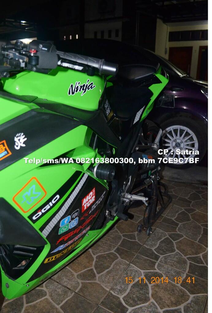 Terjual SALE KAWASAKI NINJA 250 FI HIJAU SE 2013 MINT 