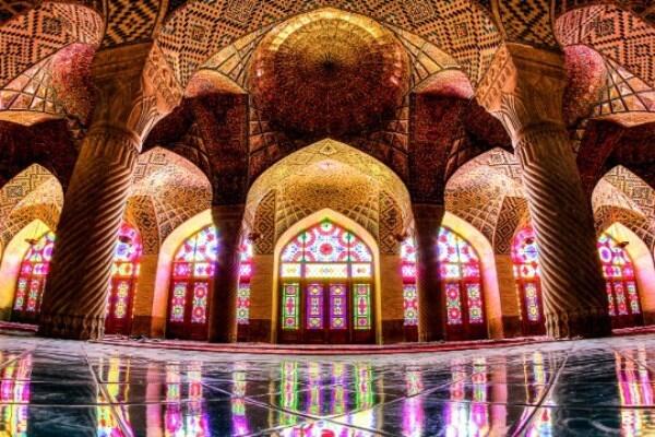 6 Masjid Super Megah dan Indah di Iran