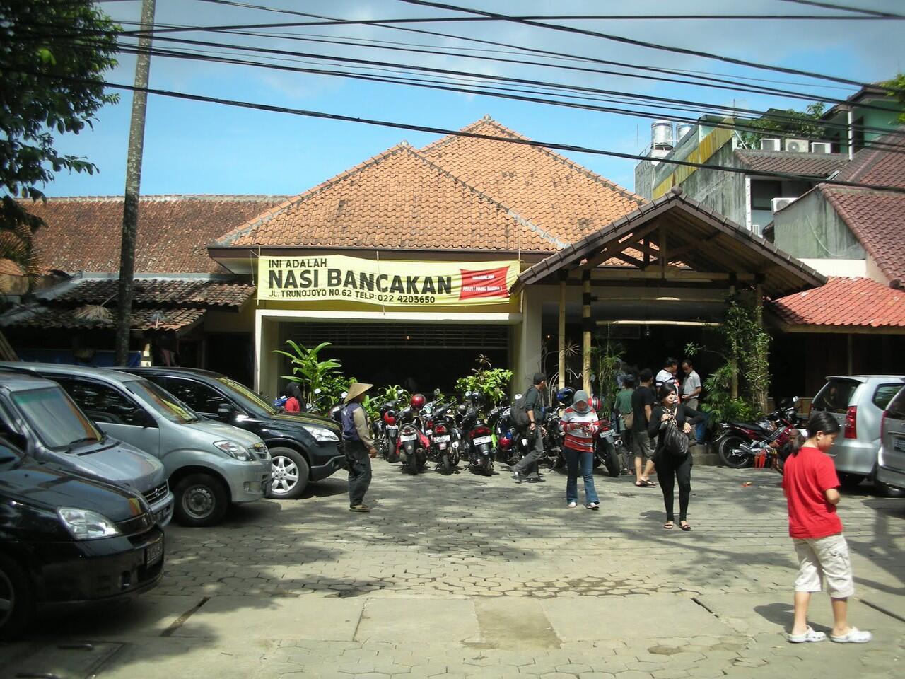 Hal-Hal yang Bisa Kamu Lakukan Kalo Lagi Berkunjung ke Bandung
