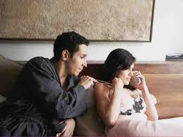 9 TANDA ANDA HARUS KEMBALI KE PACAR &quot;ANDA&quot;