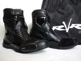 Sepatu Touring Rvr Reckon