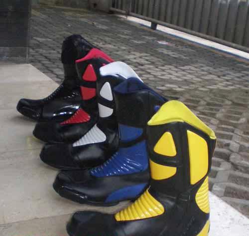Sepatu Touring Rvr Slight