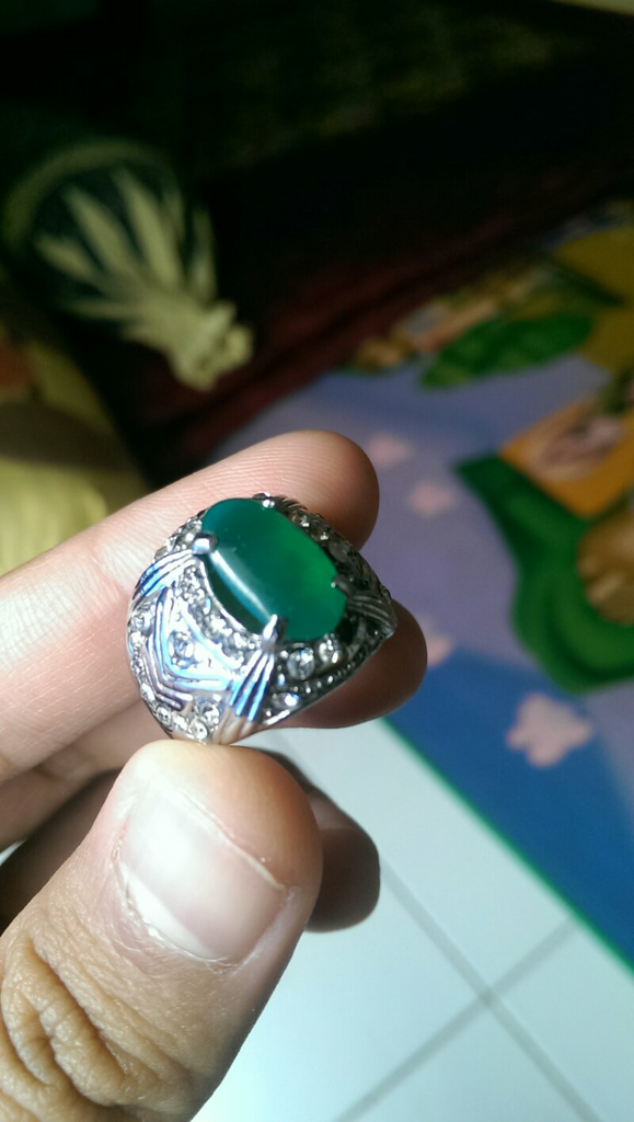 Bacan doko kristal