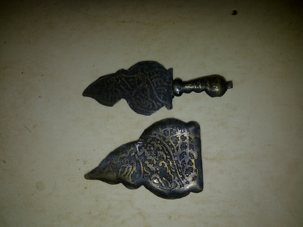 mohon penjelasannya , yang tau masuk :)
